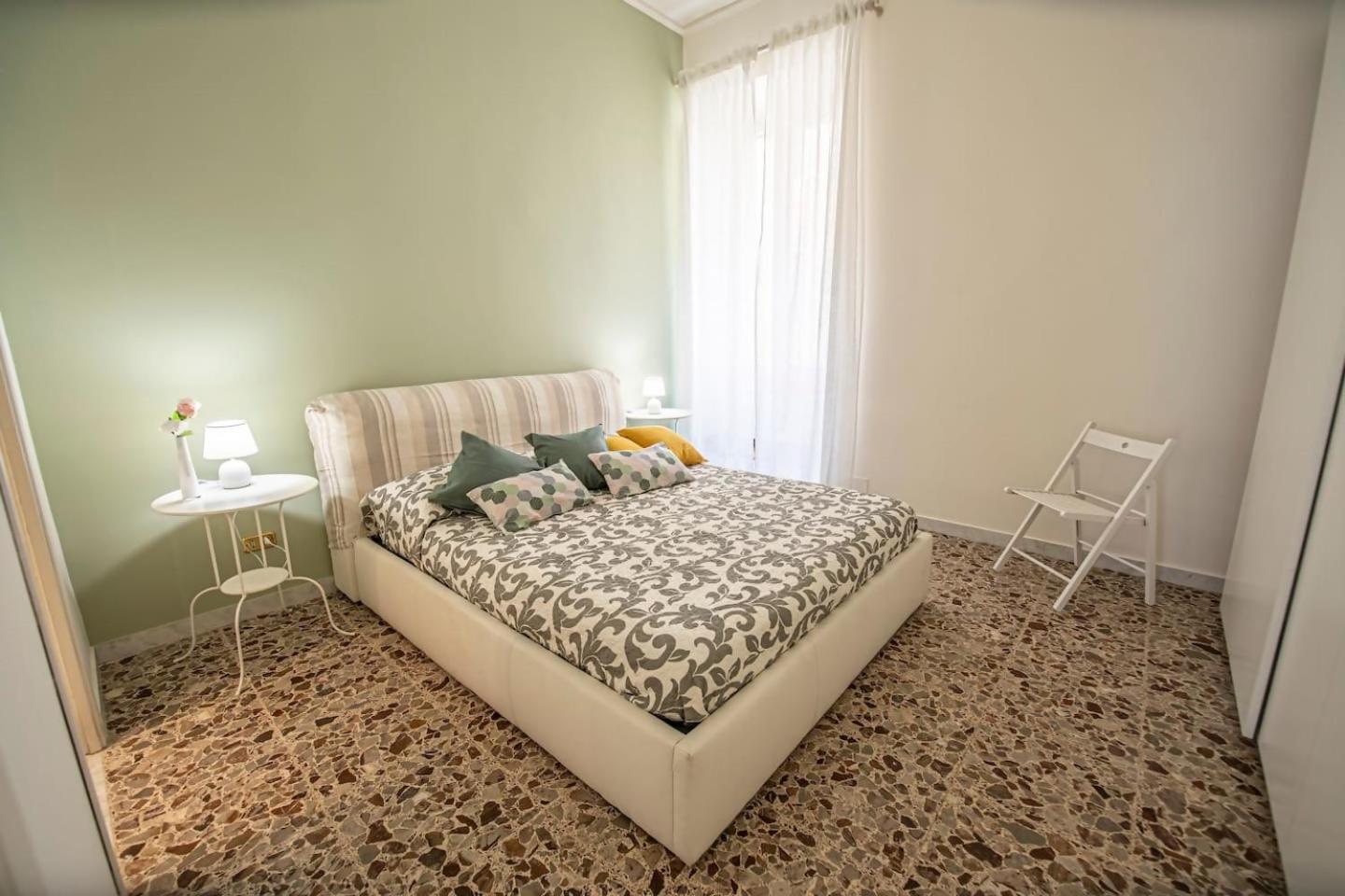 Green Rose Appartamento Nel Cuore Di Roma Bagian luar foto