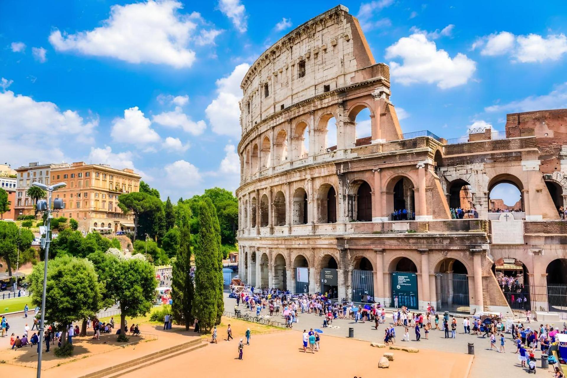 Green Rose Appartamento Nel Cuore Di Roma Bagian luar foto